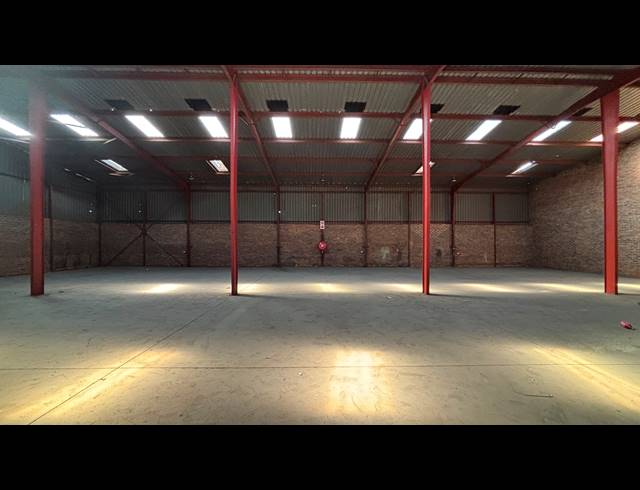 6,225M² WAREHOUSE FOR SALE IN CHLOORKOP